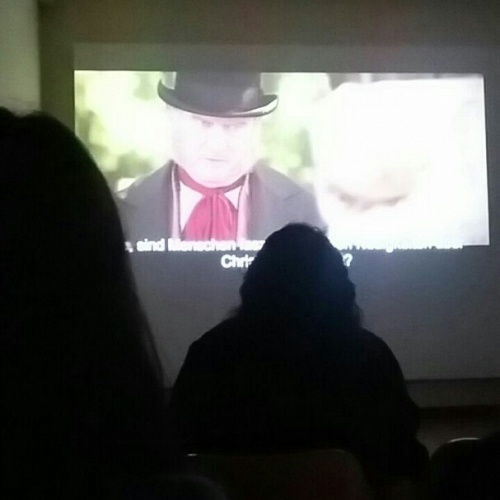 Bild zum Weblog JUGEND M&ouml;dling | Tell The World - MOVIE DINNER